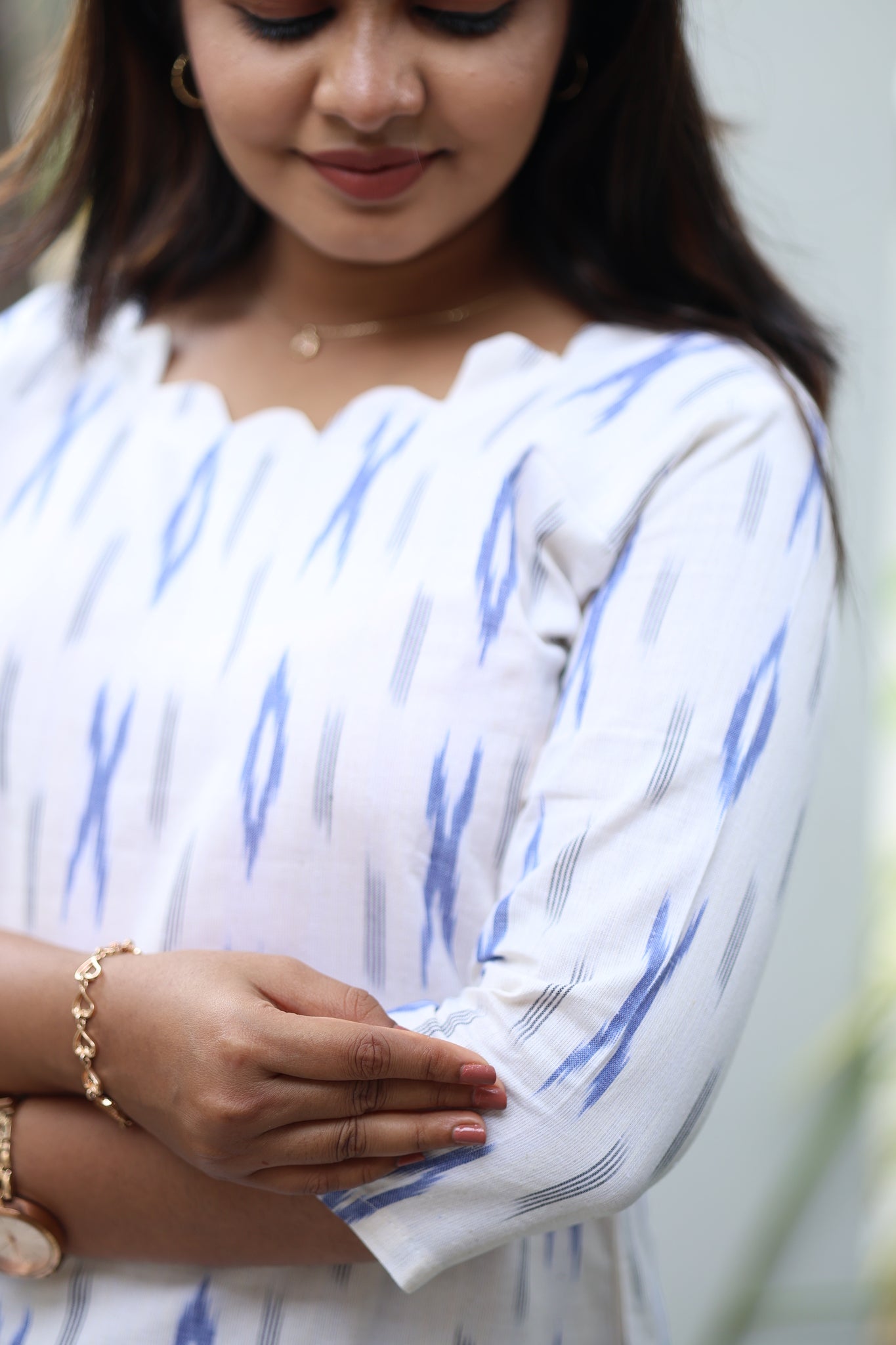 Office wear kurti - Ikkat white - neemai