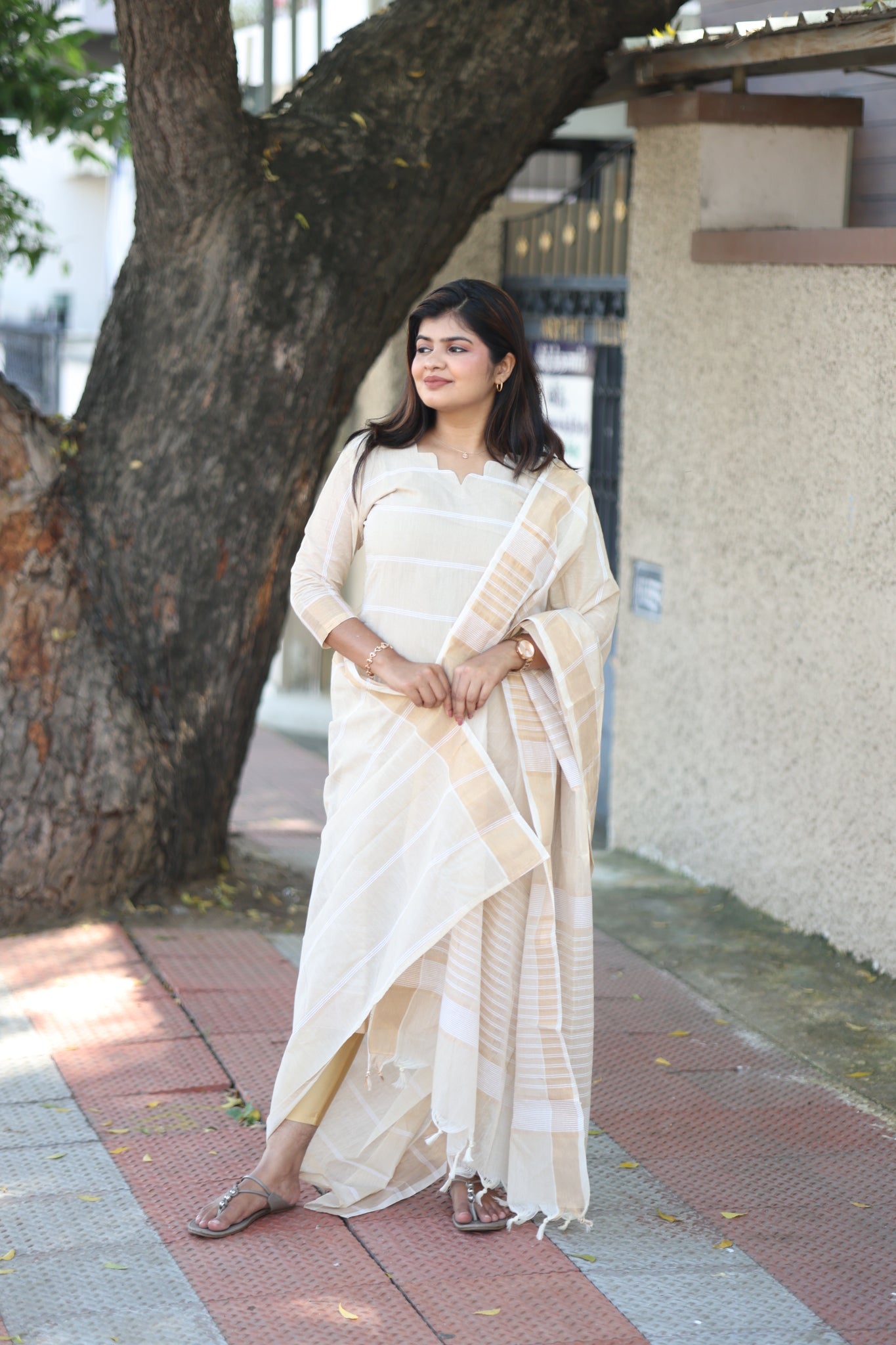 2 pc set - Top and Dupatta - Mellow Glow - neemai