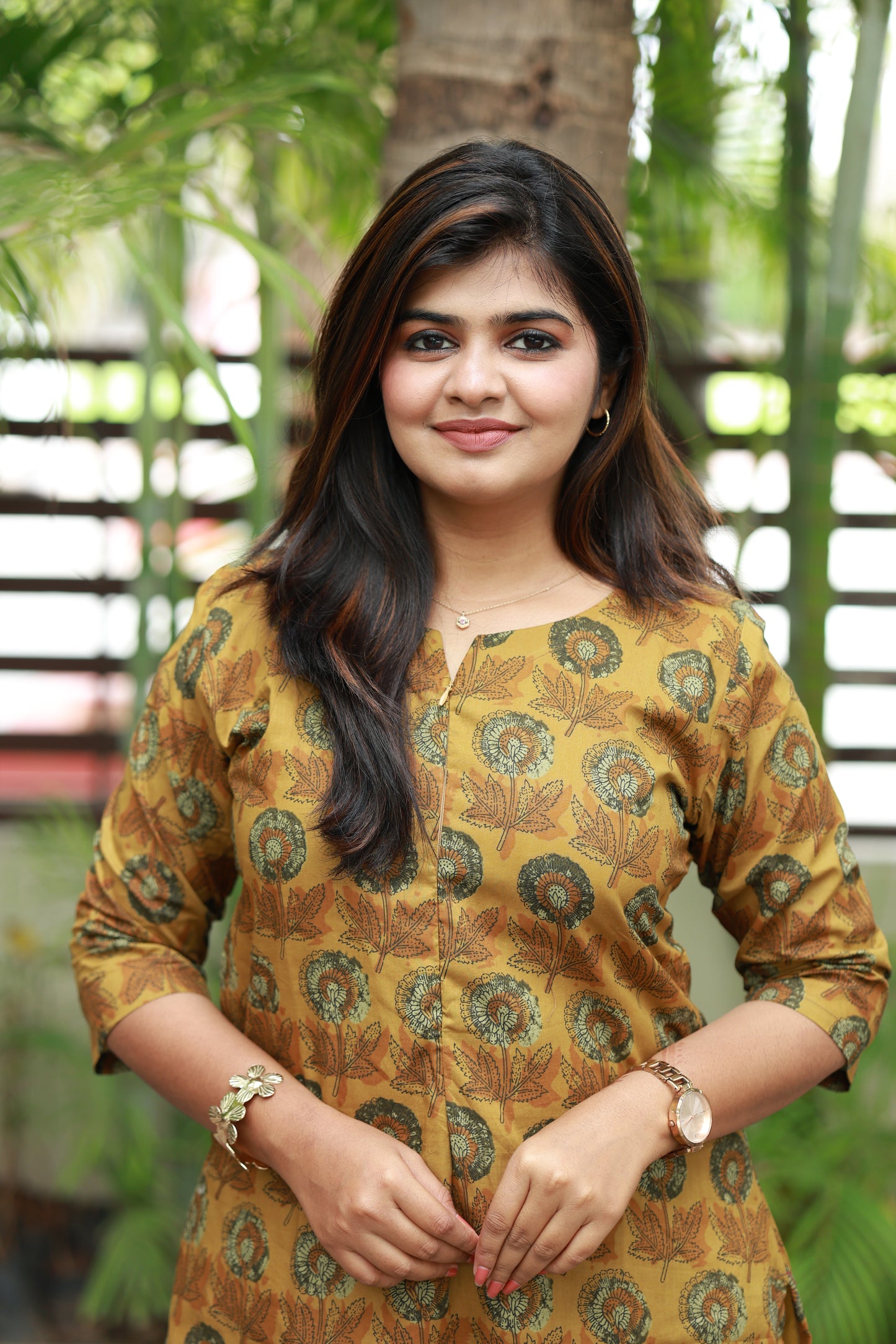 Top/Kurti - Medallion - neemai