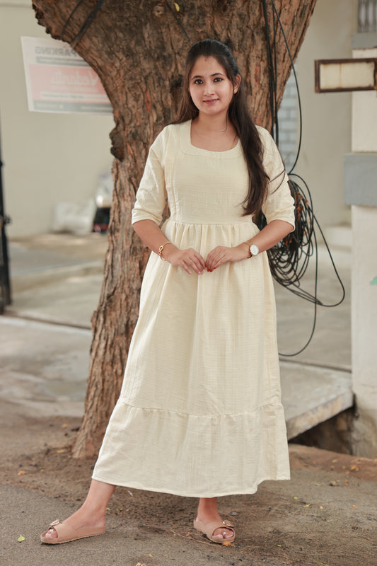 Premium Muslin- Feeding/ Maternity Maxi/Gown - Cotton lining / Double side zip - Soft and breathable muslin fabric for all-day comfort, Elegant and flowy maternity photoshoot maxi.