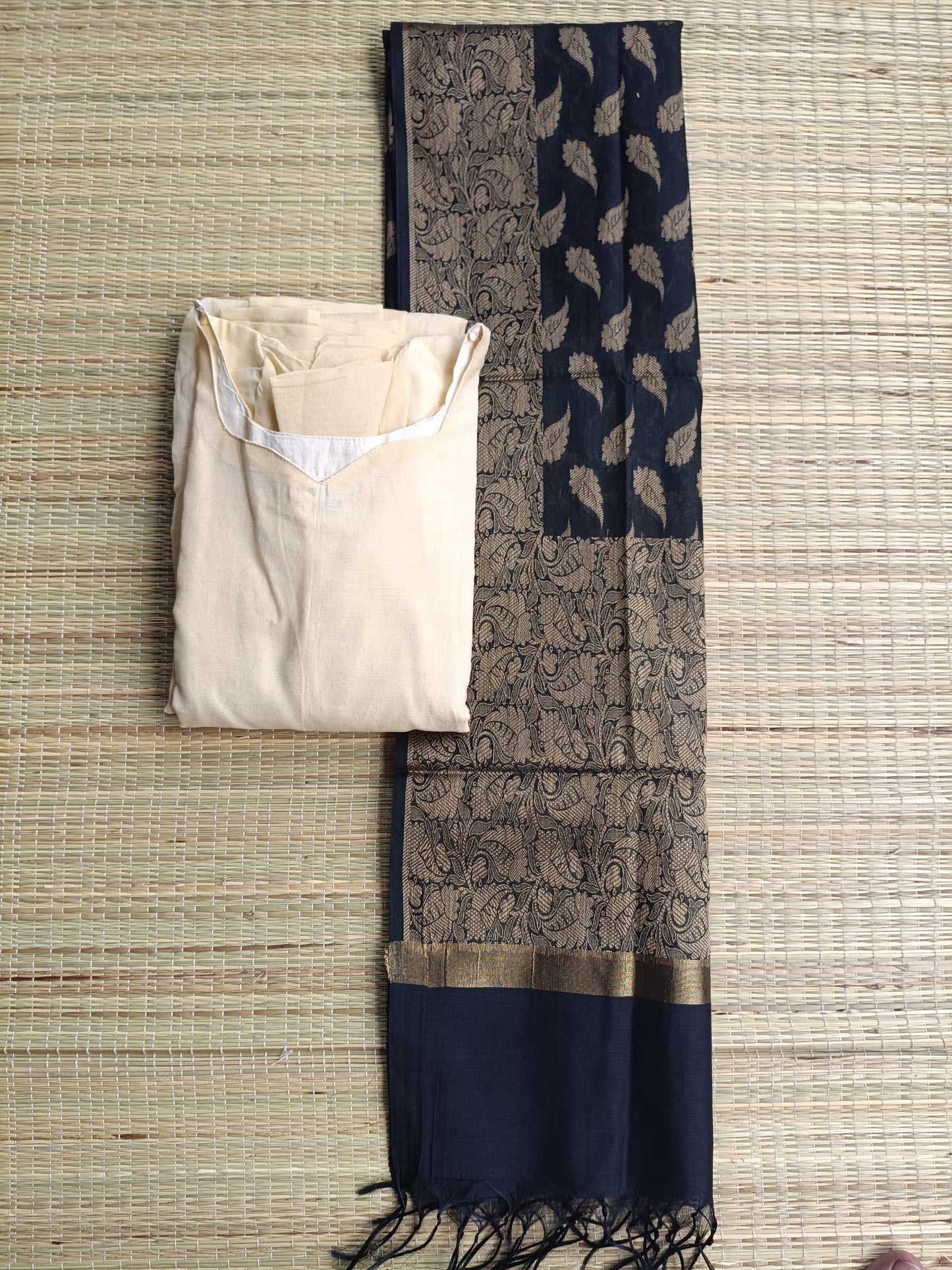 Banarasi Brocade Duppatta- only Duppatta - Black Color