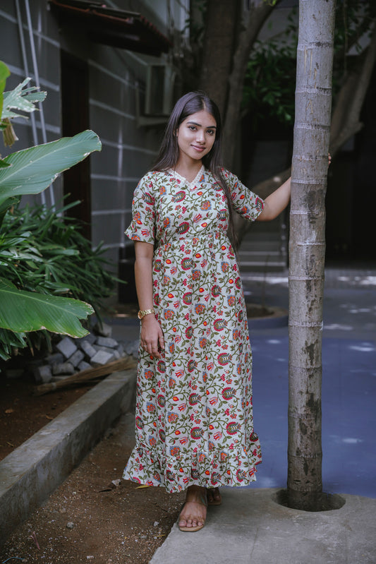 Maternity Gown - Vintage Vine - neemai