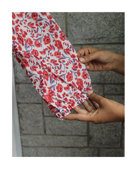 Materniry/Feeding - Alia cut - Cherry Dreams - last pc in 5XL - Full cotton lining