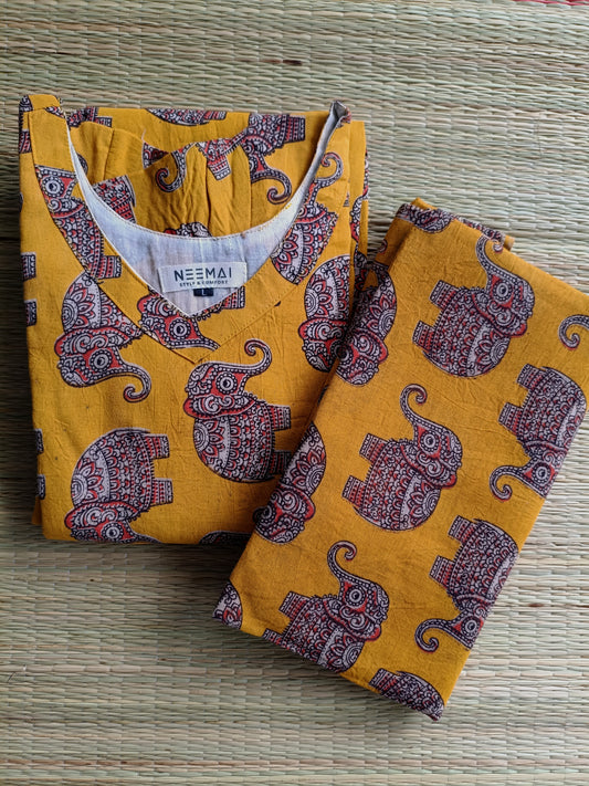 Block printed kalamkari cotton Maternity 2 pc chudidhar set [ Top with double side zip, and dupatta - Yellow elephant
