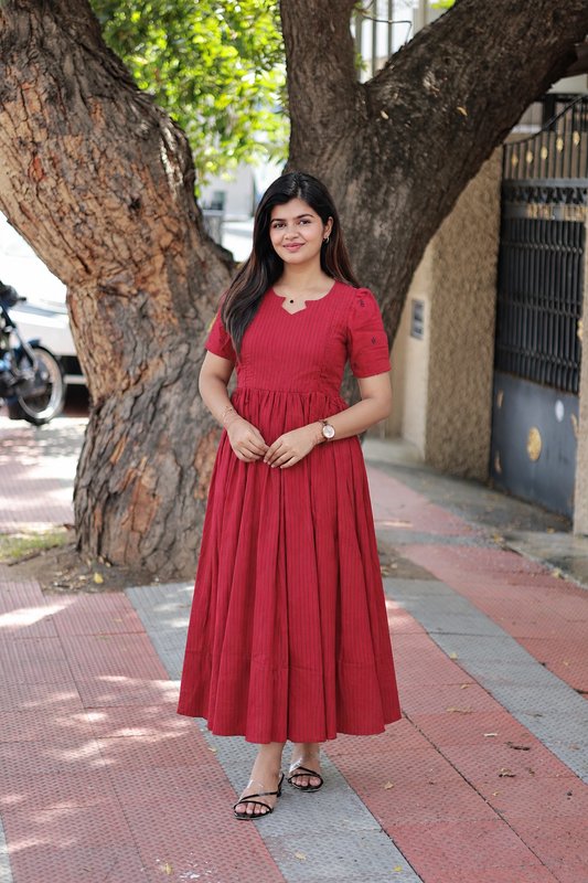 Handloom Cotton Maternity Feeding Gown/ maxi/ Double Side Zip- Red line