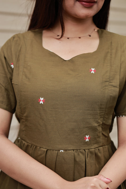 Handloom Jamdani - Maternity / Feeding - Maxi/Gown - Full Cotton Lining - Double side Zips - olive green