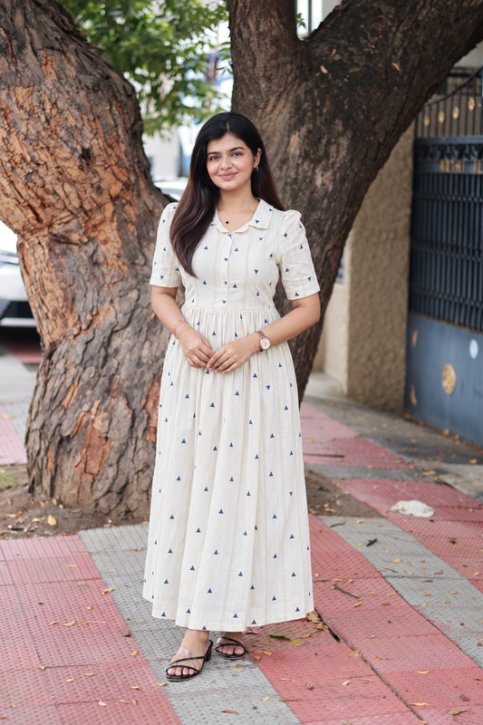 Prewashed Premium South Cotton | Casual | Maternity Dress | Center zip | White and Blue butta