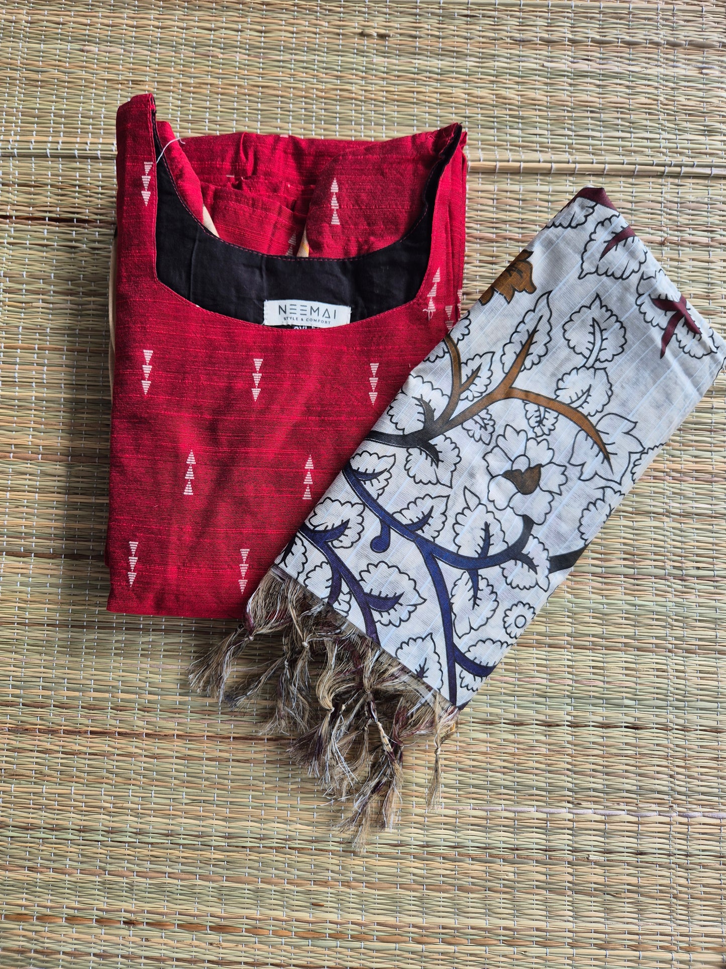 Kalamkari (Flower) - Dupatta only