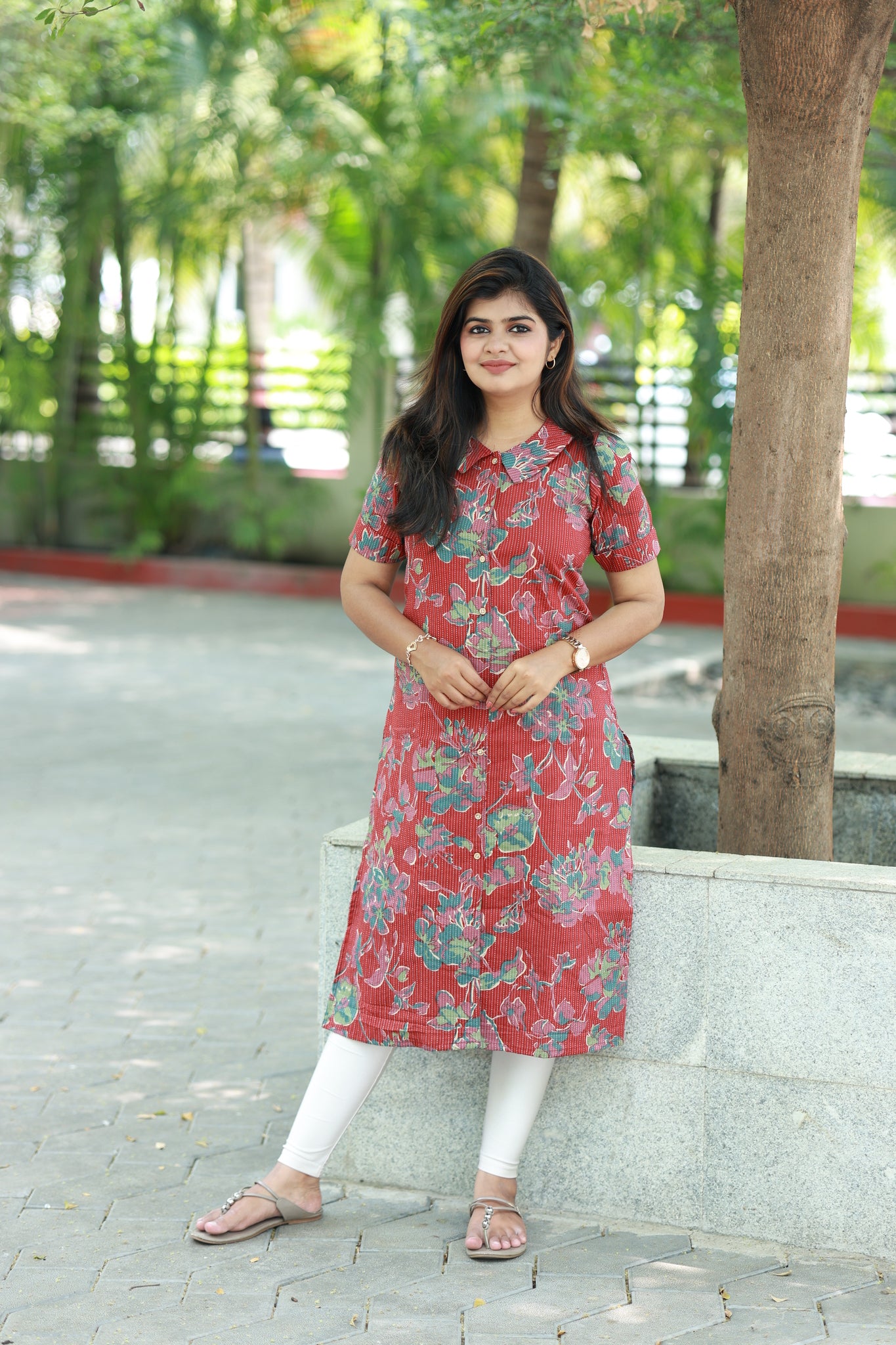 Kurti - Red printed maternity kurti with collar design, breathable cotton fabric and feeding friendly buttons.