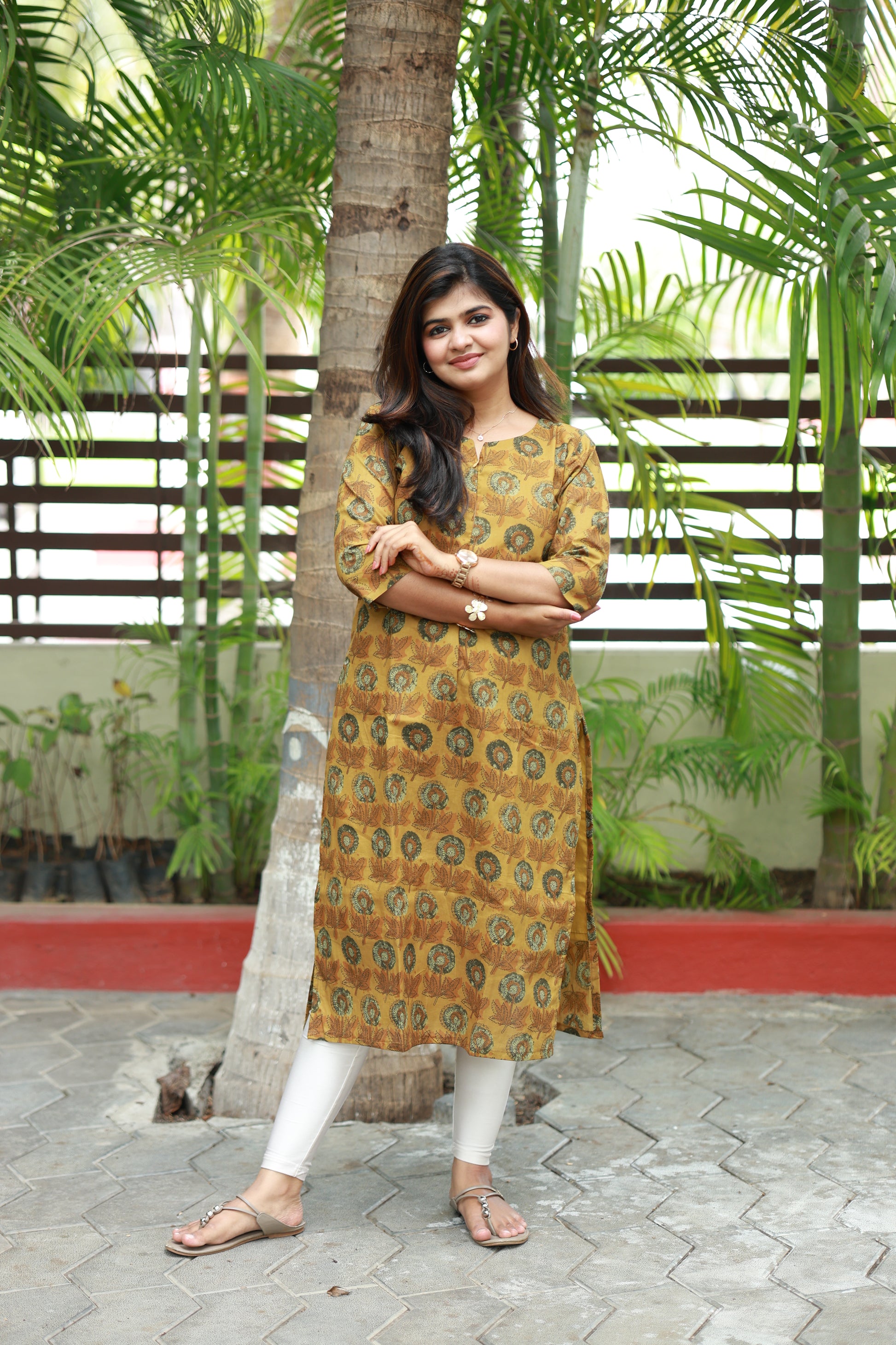 Top/Kurti -   Medallion - neemai