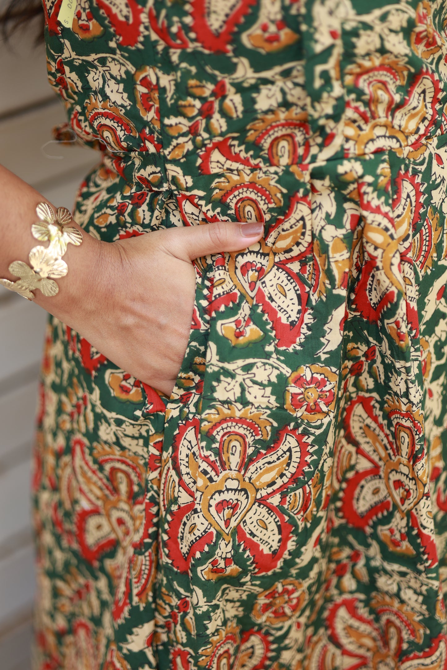 Maternity / Feeding - Maxi/Gown/Midi - Bump friendly dress with pockets, Carry your phone easily