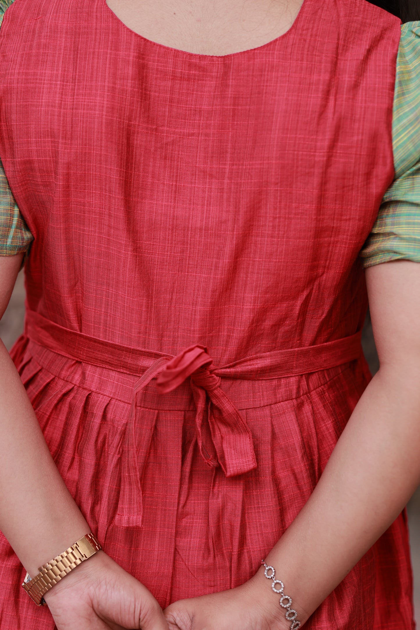Butter slik - Center zip Normal / Maternity Midi/Gown- Pink and Green sleeve
