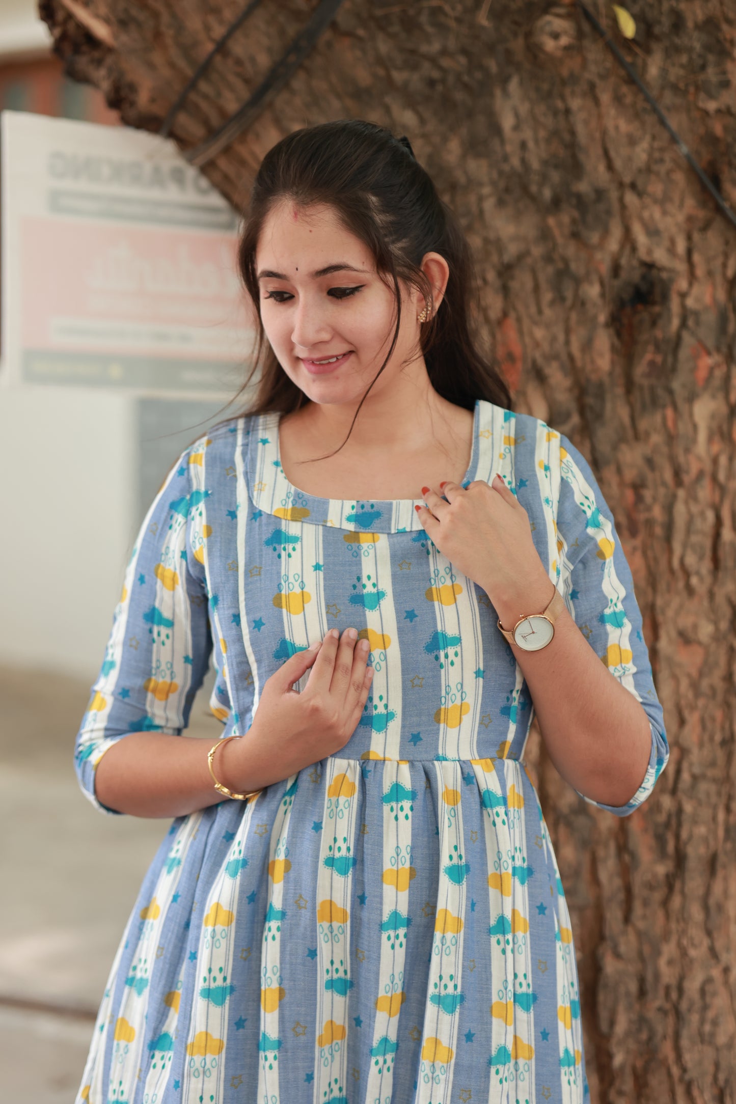 Premium Muslin- Feeding/ Maternity Maxi/Gown - Cotton lining /Double side zip - Comfortable fabric with soft natural feel, Comfortable summer maxi for pregnancy and feeding, Gentle on skin with breathable texture.