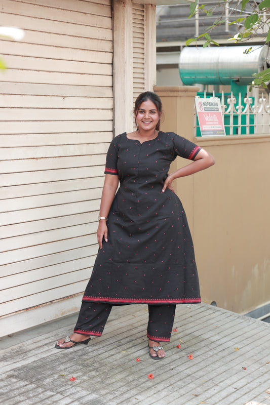 Handloom cotton Maternity 2 pc set [Top with center zip and bottom] -  Black with red dot