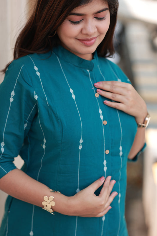 Neemai Green Cotton Kurti with Mandarin Collar and Front Button opening for breastfeeding access, Comfortable Regular Wear for Women, Plus Size India
