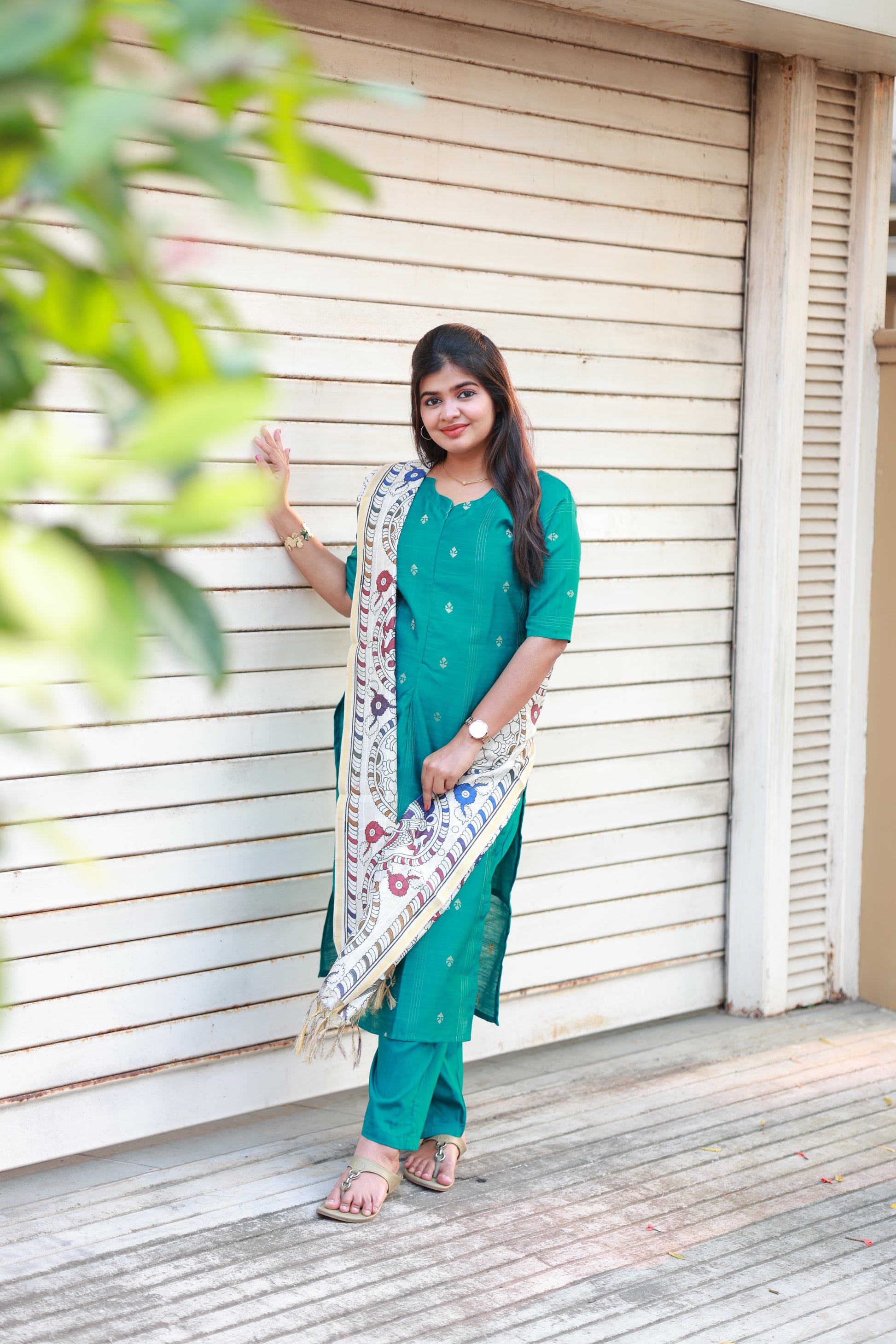 Neemai Peacock Green Silk Maternity Kurti with Dupatta and Pant Set, Feeding Friendly Ethnic Wear for Women, weightless Stylish Pregnancy Wear India
