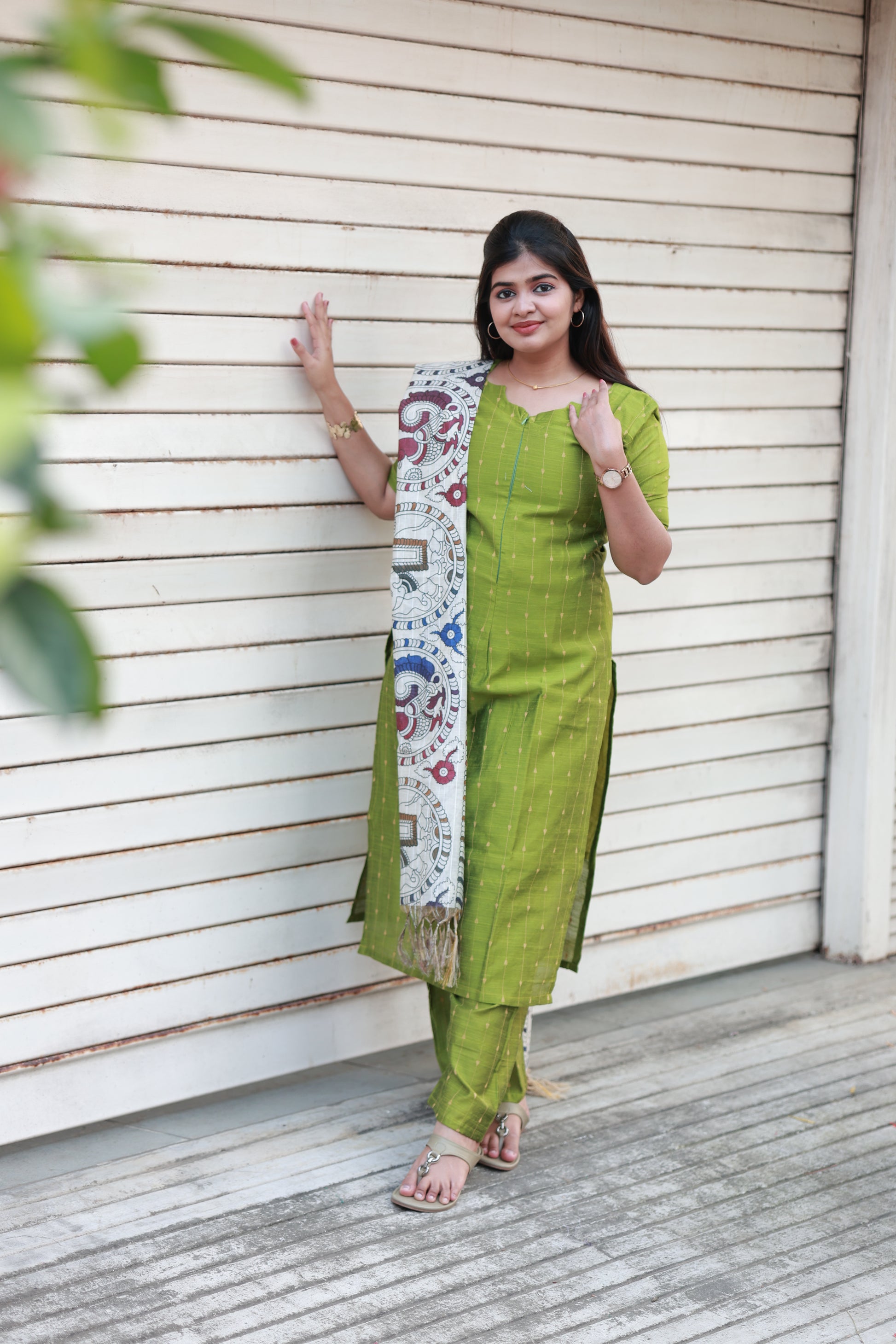 Neemai parrot Green Silk Kurti Pant Set with Dupatta, 3 Piece Maternity Ethnic Wear with Feeding Friendly Center Zip, Plus Size Available