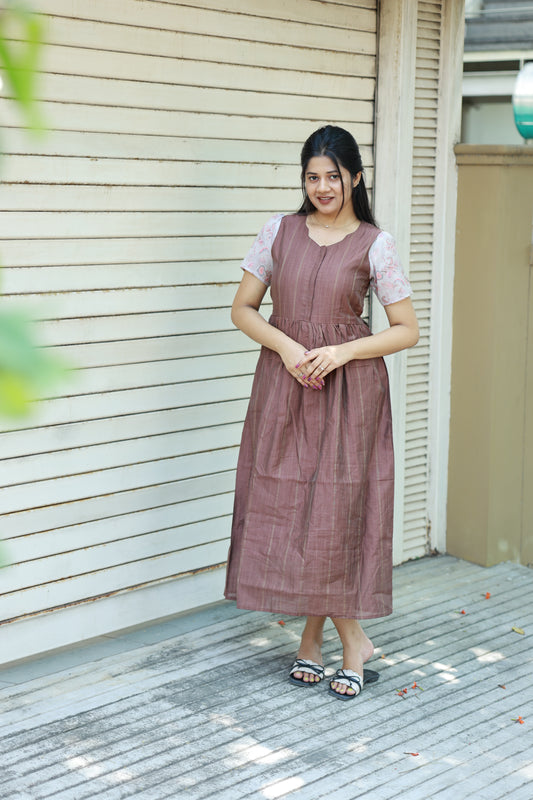 Butter slik - Center zip Normal / Maternity Midi/Gown- cotton lining - Brown