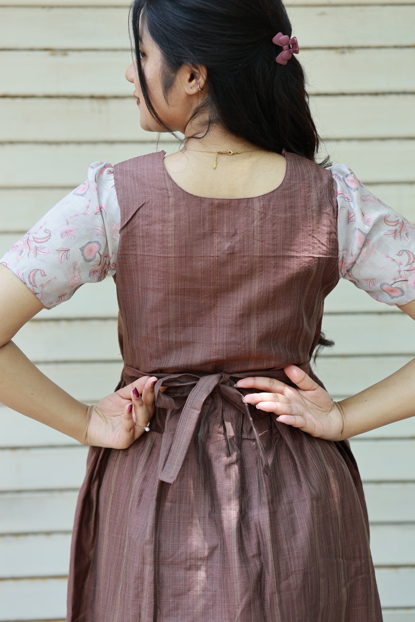 Butter slik - Center zip Normal / Maternity Midi/Gown- cotton lining - Brown