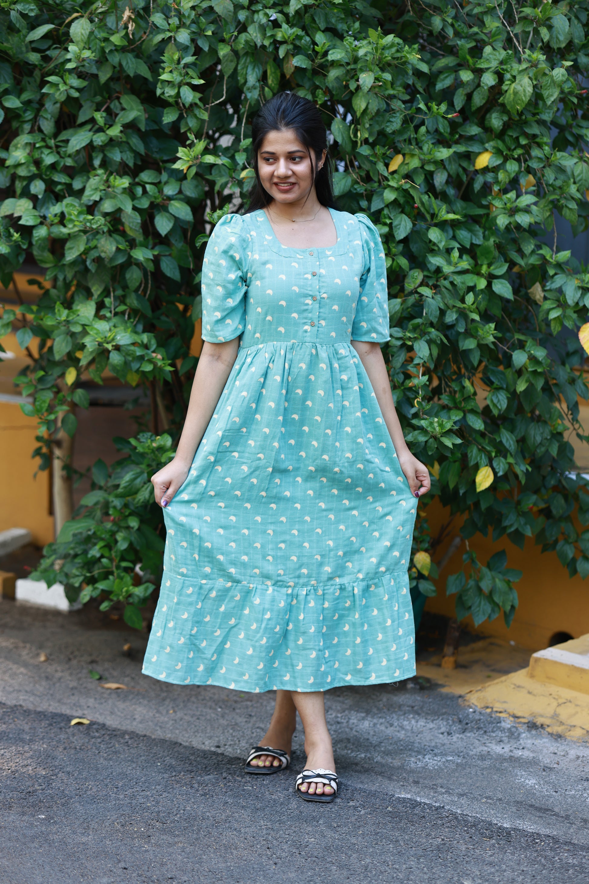 Neemai blue muslin maternity maxi gown, summer friendly lightweight fabric, cool and comfy fit regular wear, plus size fashion 