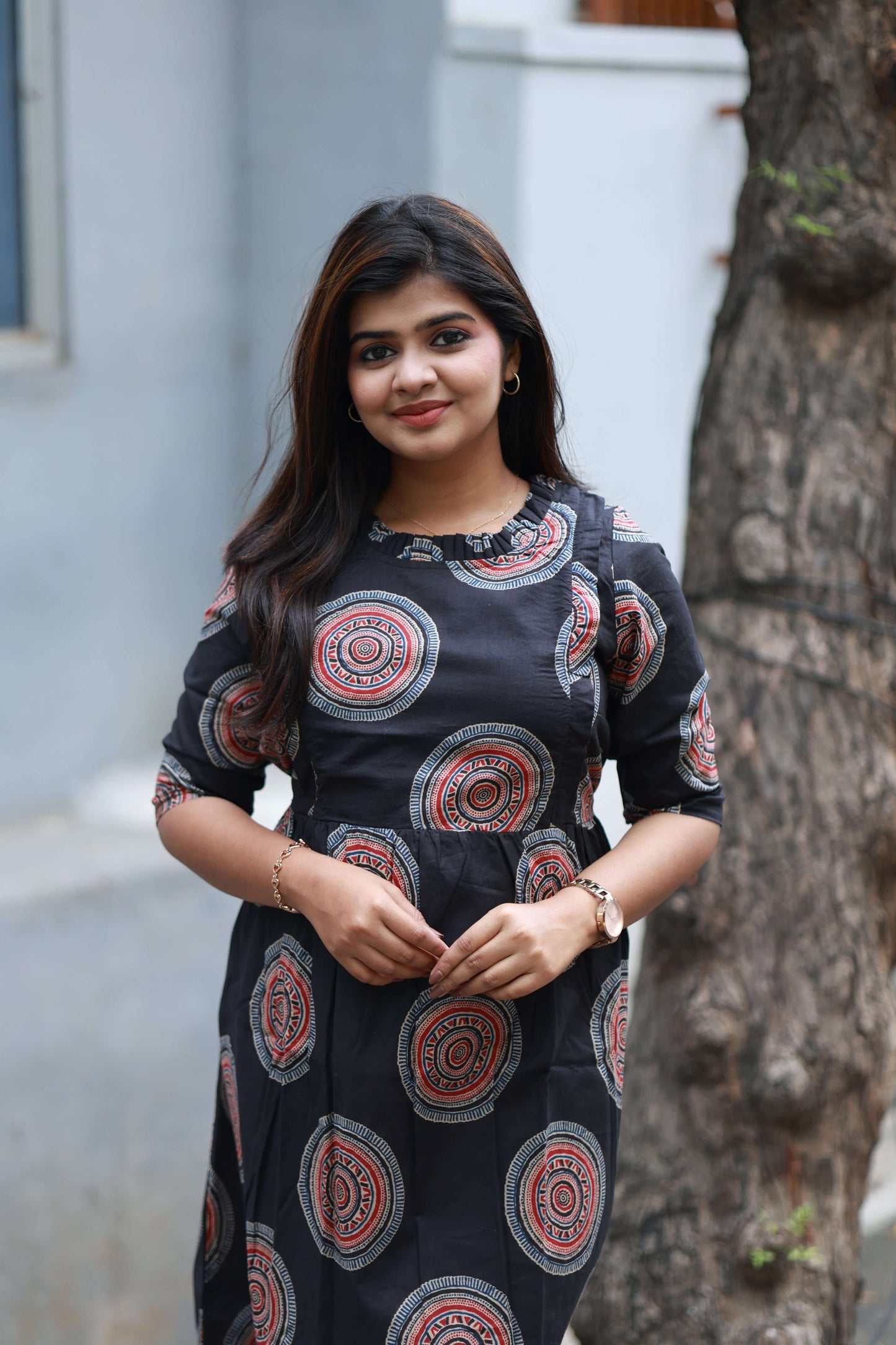 Maternity/Feeding Midi/Gown - Black , Perfect for moms on-the-go, Easy to move in and maintain