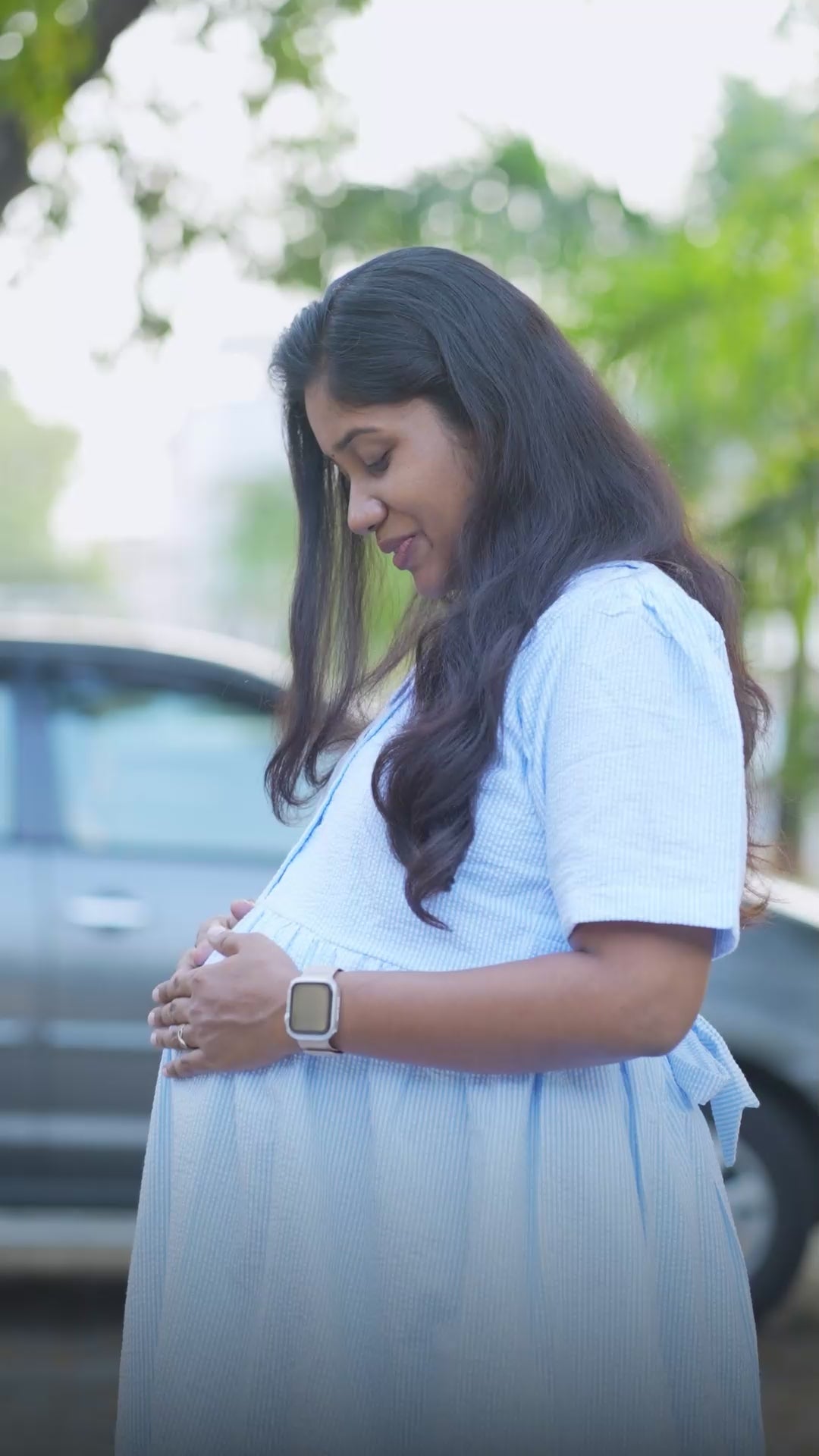 Load video: Maternity and feeding frocks in various fabrics like cotton, muslin