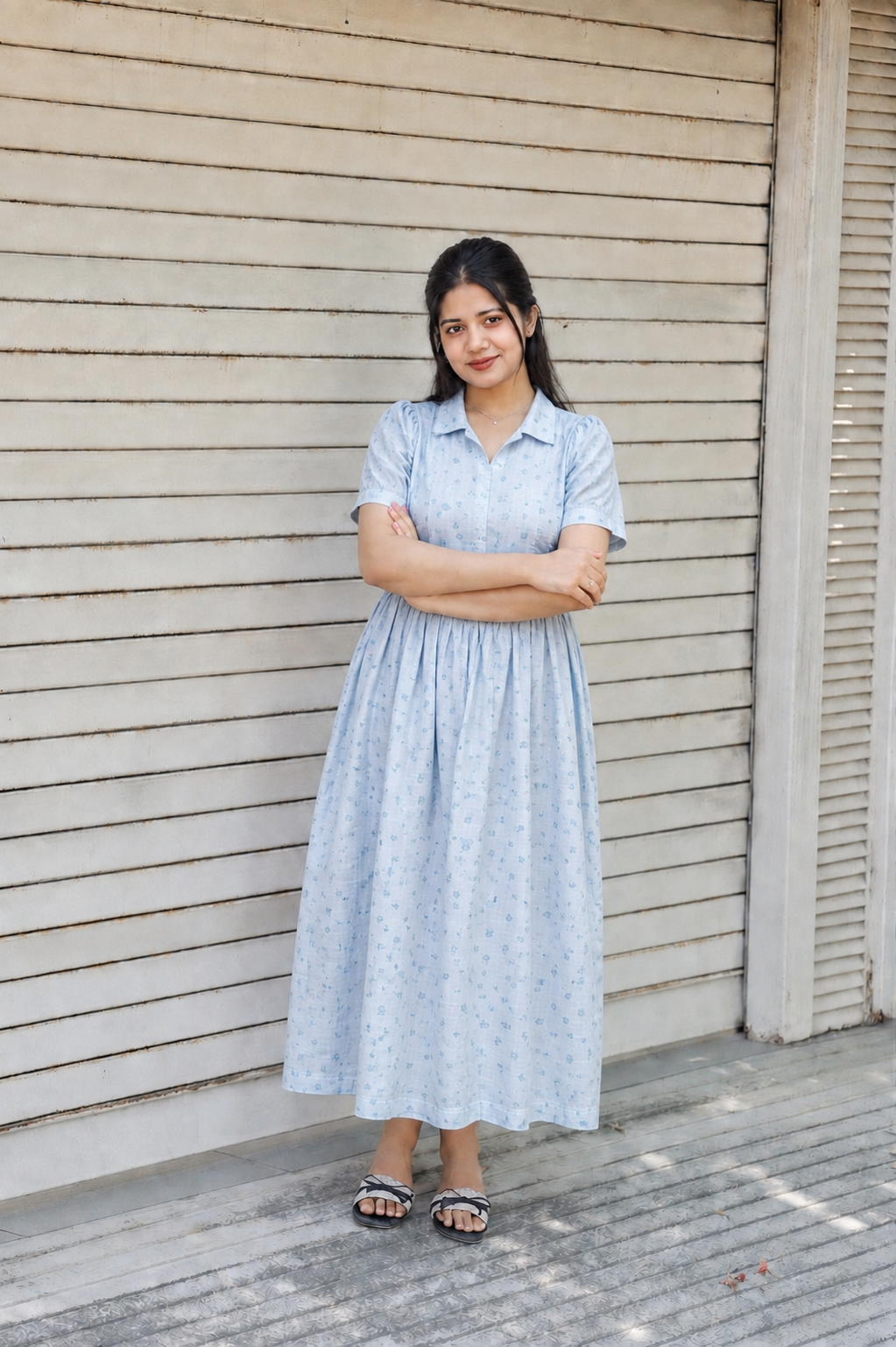 Premium Muslin - Feeding/ Maternity Maxi/Gown - Cotton lining /Center zip -Collar blue teddy