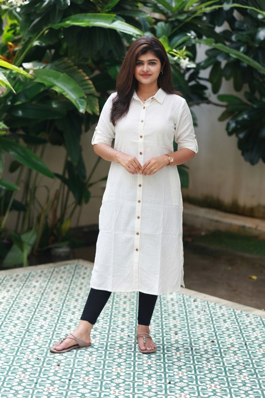 Cotton kurti / Front 4 button operable( optional feeding) - Center button - White and silver zari