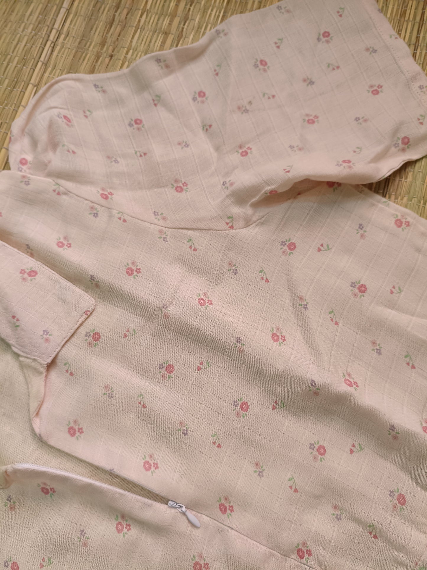 Muslin Collar Maxi Dress for Women – Light Pink mini flower| Center Zip, Maternity & Feeding