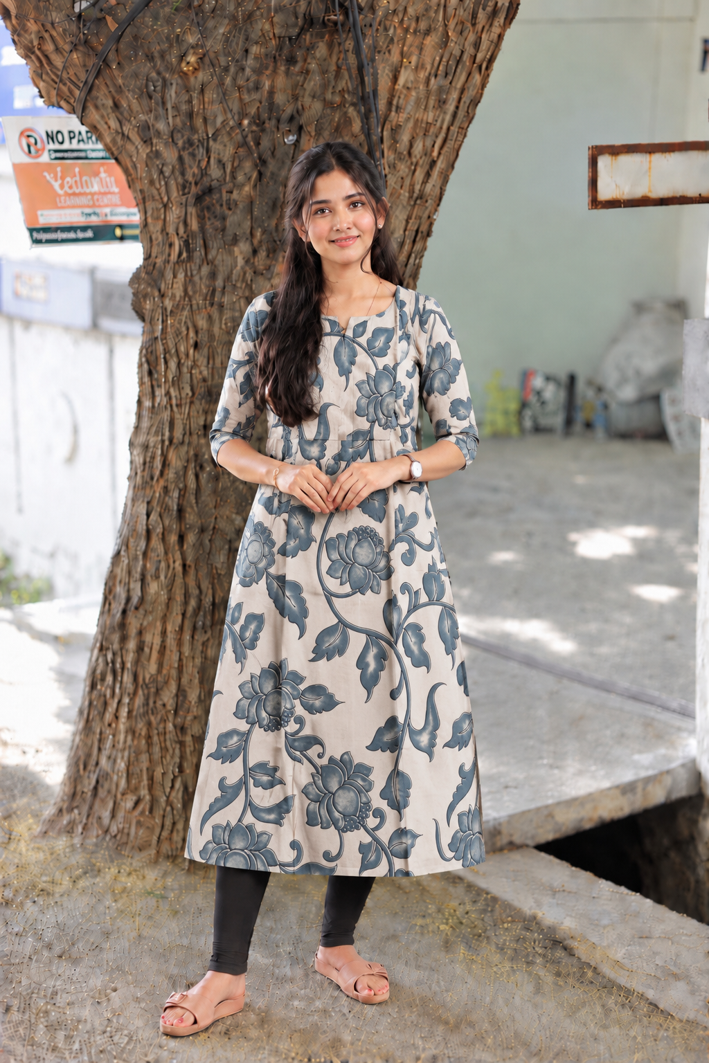 Block printed kalamkari cotton Maternity 2 pc chudidhar set [ Top with double side zip, and dupatta - Grey Flower