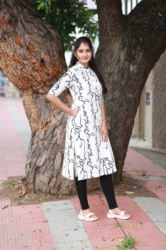 Feeding Top – Zebra | 3 Center Buttons