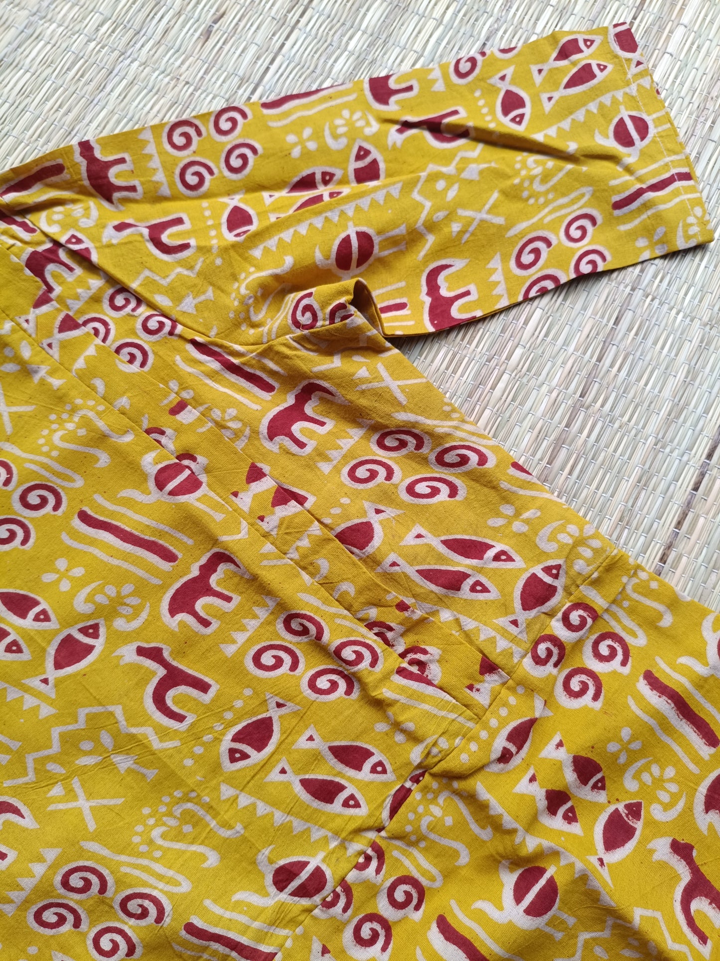 Block printed kalamkari cotton Maternity 2 pc chudidhar set [ Top with double side zip, and dupatta - Yellow fish