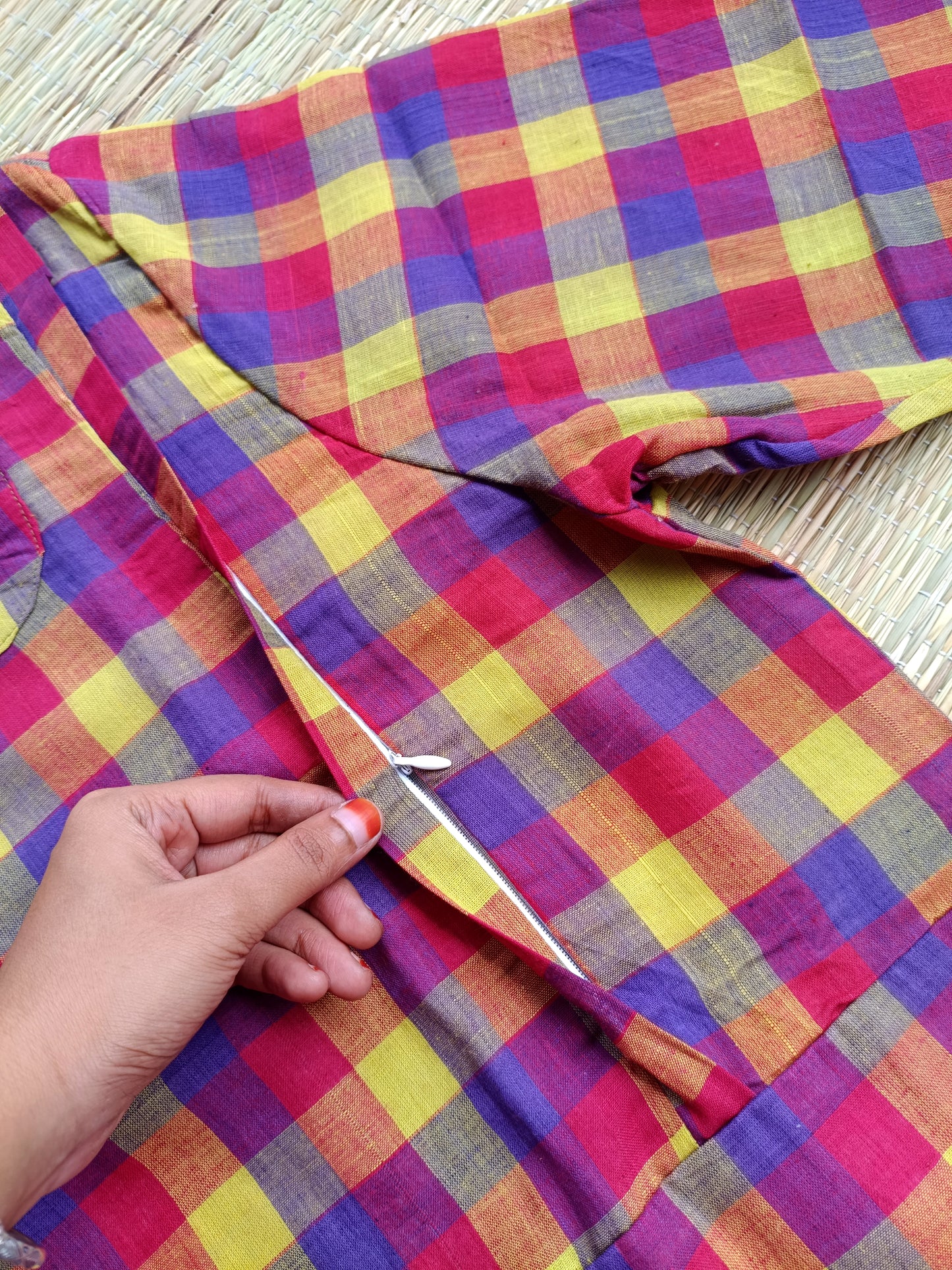 Madras check/ cotton Maternity 2 pc chudidhar set [ Top with double side zip, and Pant- Small color checks