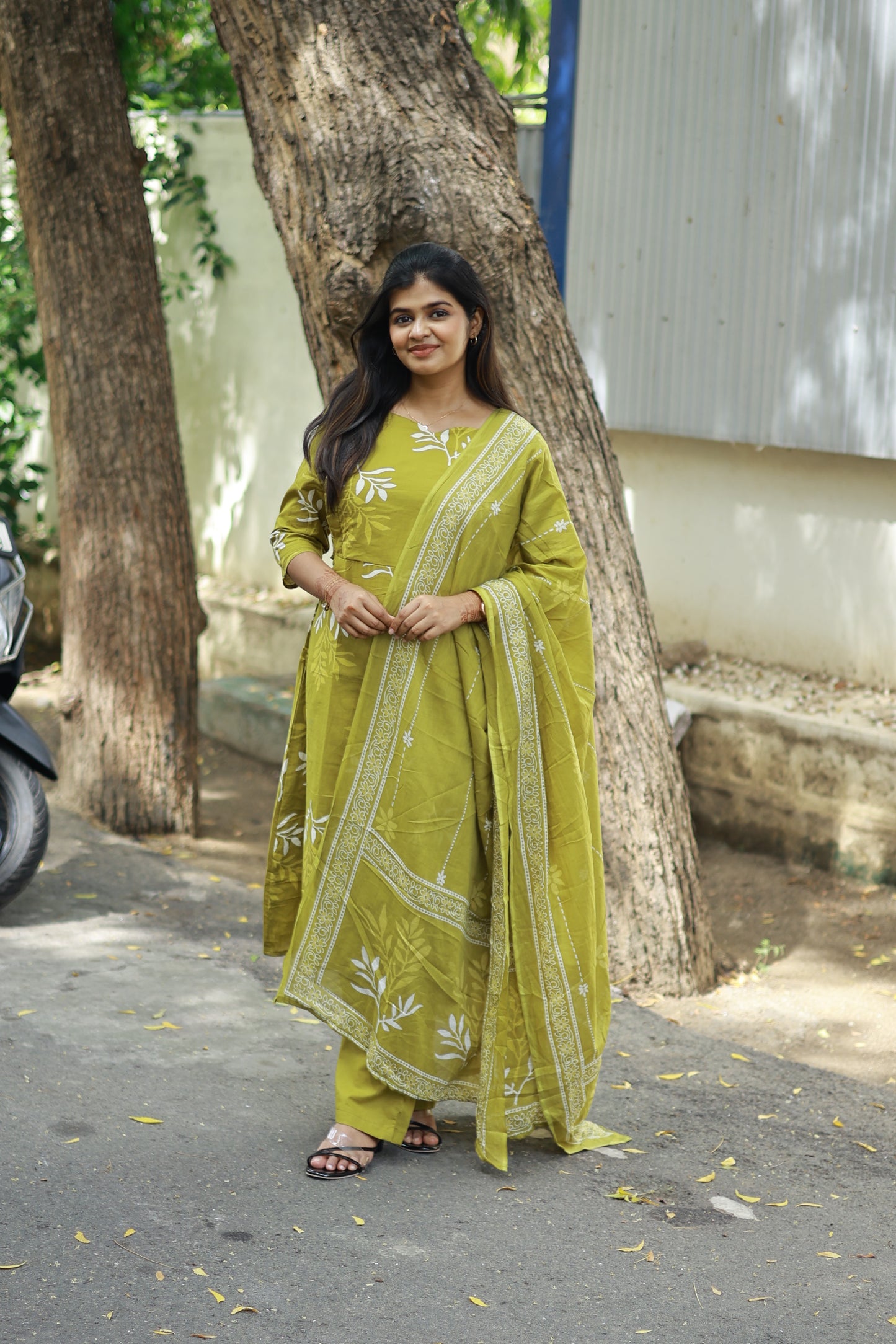 Cotton /Maternity 3 pc chudidhar set [ A line Top with double side zip, pant and dupatta] -Olive green ( No side open top)