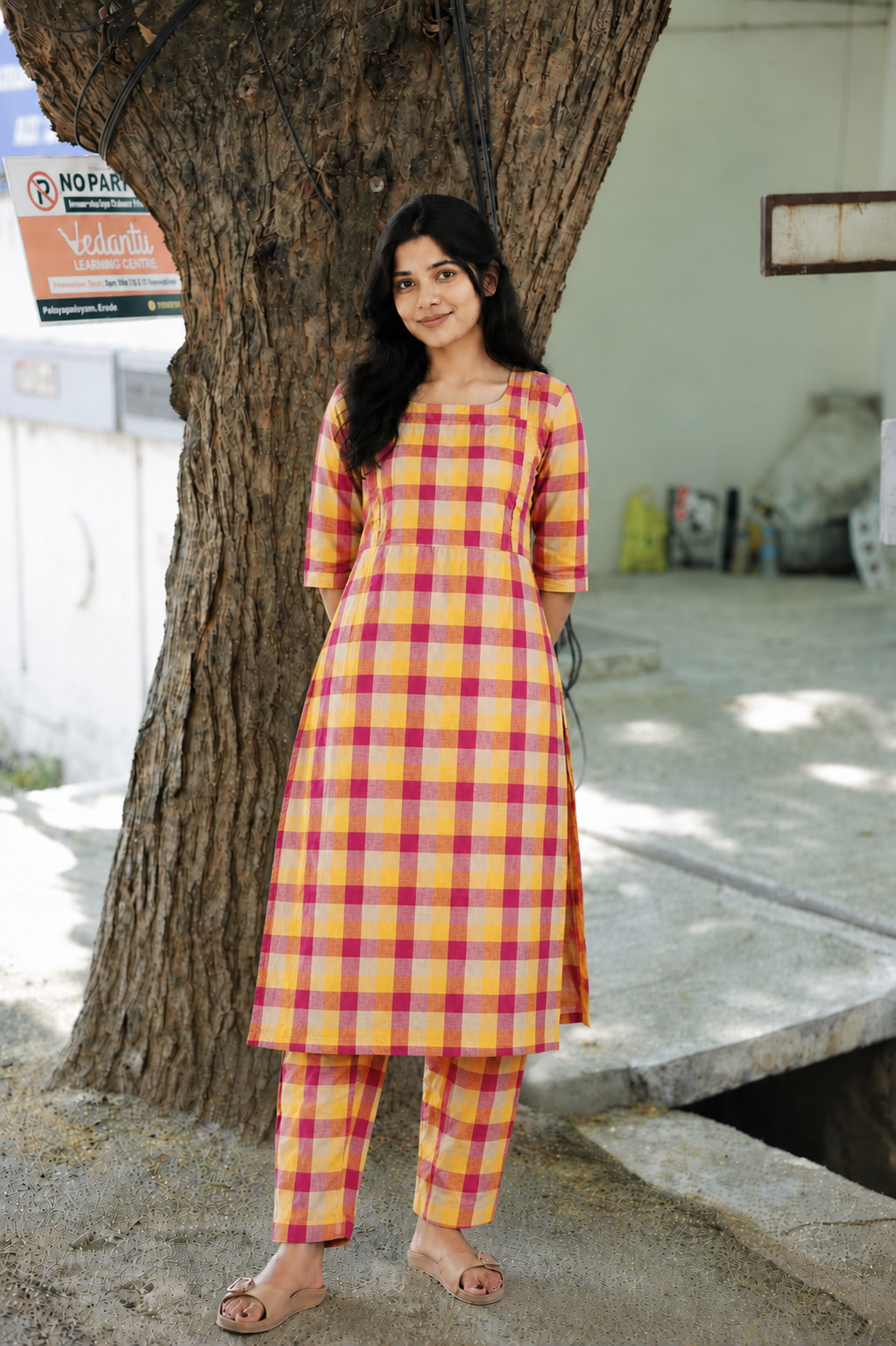 Madras check/ cotton Maternity 2 pc chudidhar set [ Top with double side zip, and Pant - Small Pink and yellow checks