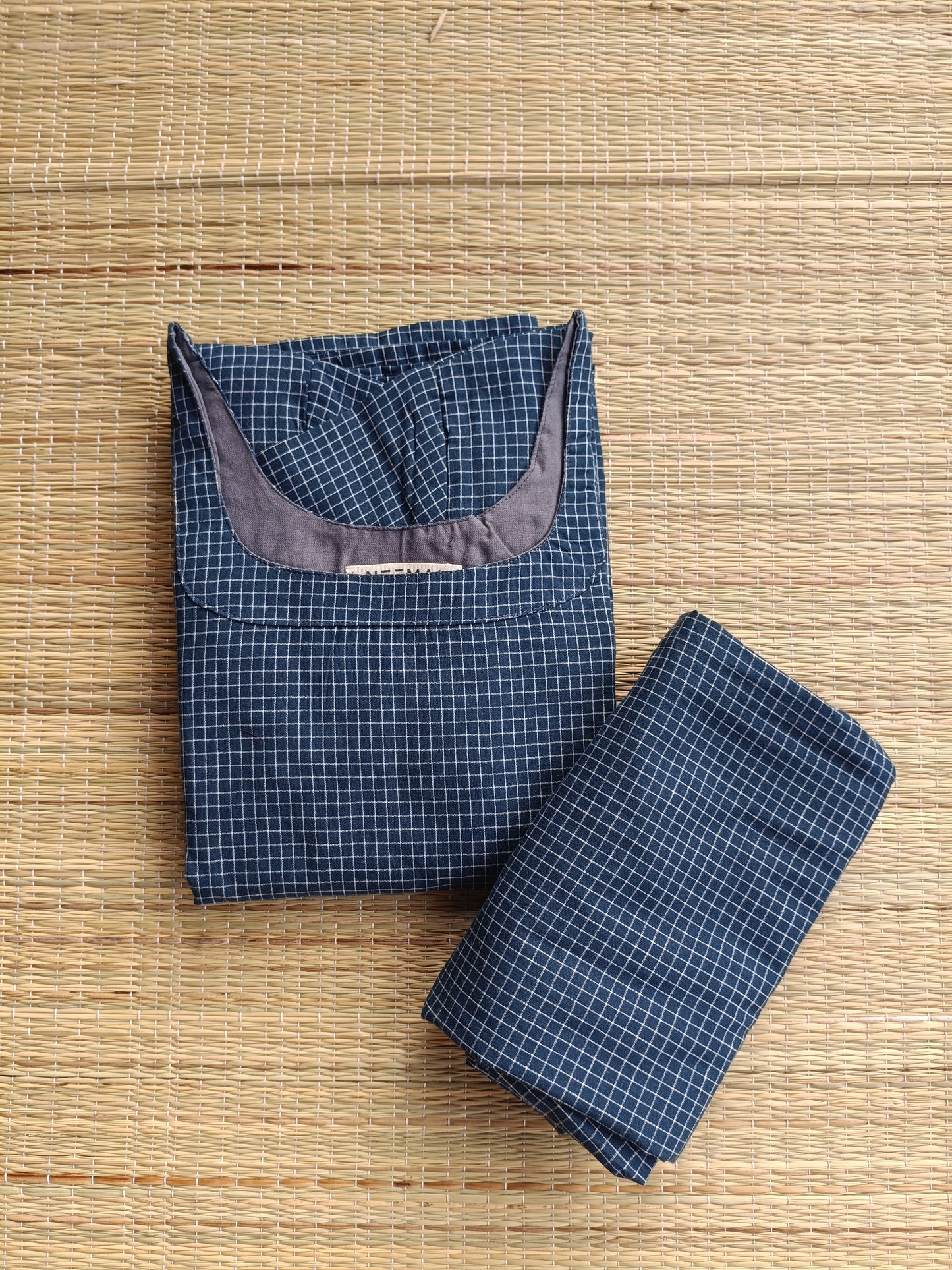 Prewashed pure Cotton checks / Maternity 2 pc Coordset [ Top with double side zip, and Pant] - Small checks blue