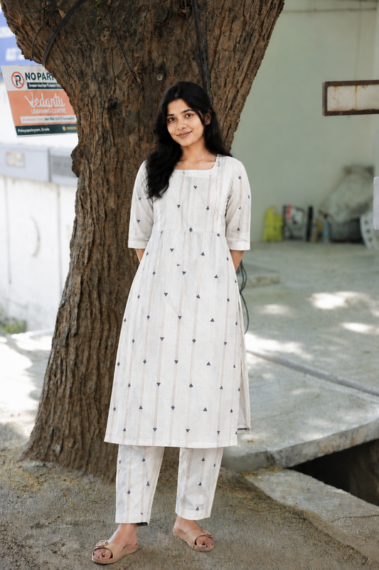 Onam special Maternity 2 pc chudidhar set [ Top with double side zip, and pant] -White and black butta