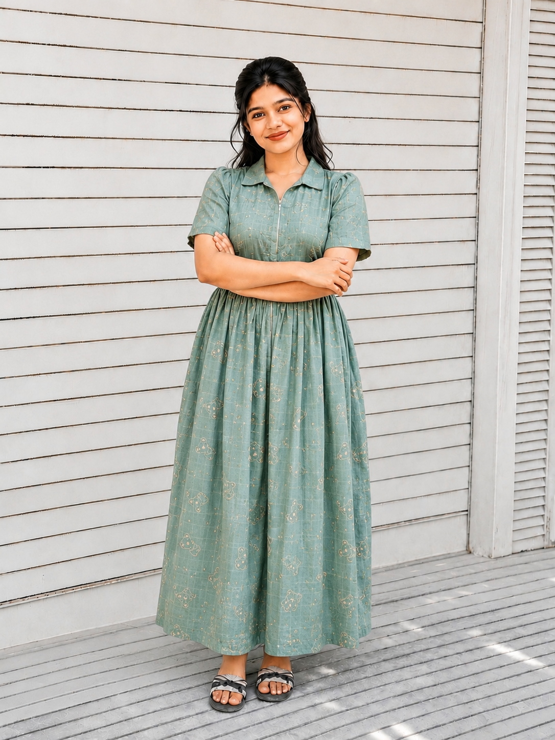 Premium Muslin - Feeding/ Maternity Maxi/Gown - Cotton lining with Center zip -Collar sandal teddy🧸