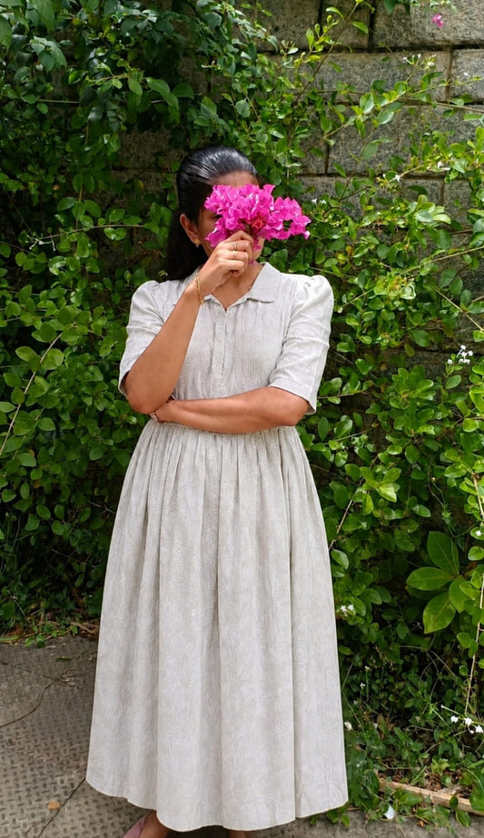 Crinkle viscose fabric - Feeding/ Maternity Maxi/Gown - Cotton lining /Center zip -Collar white