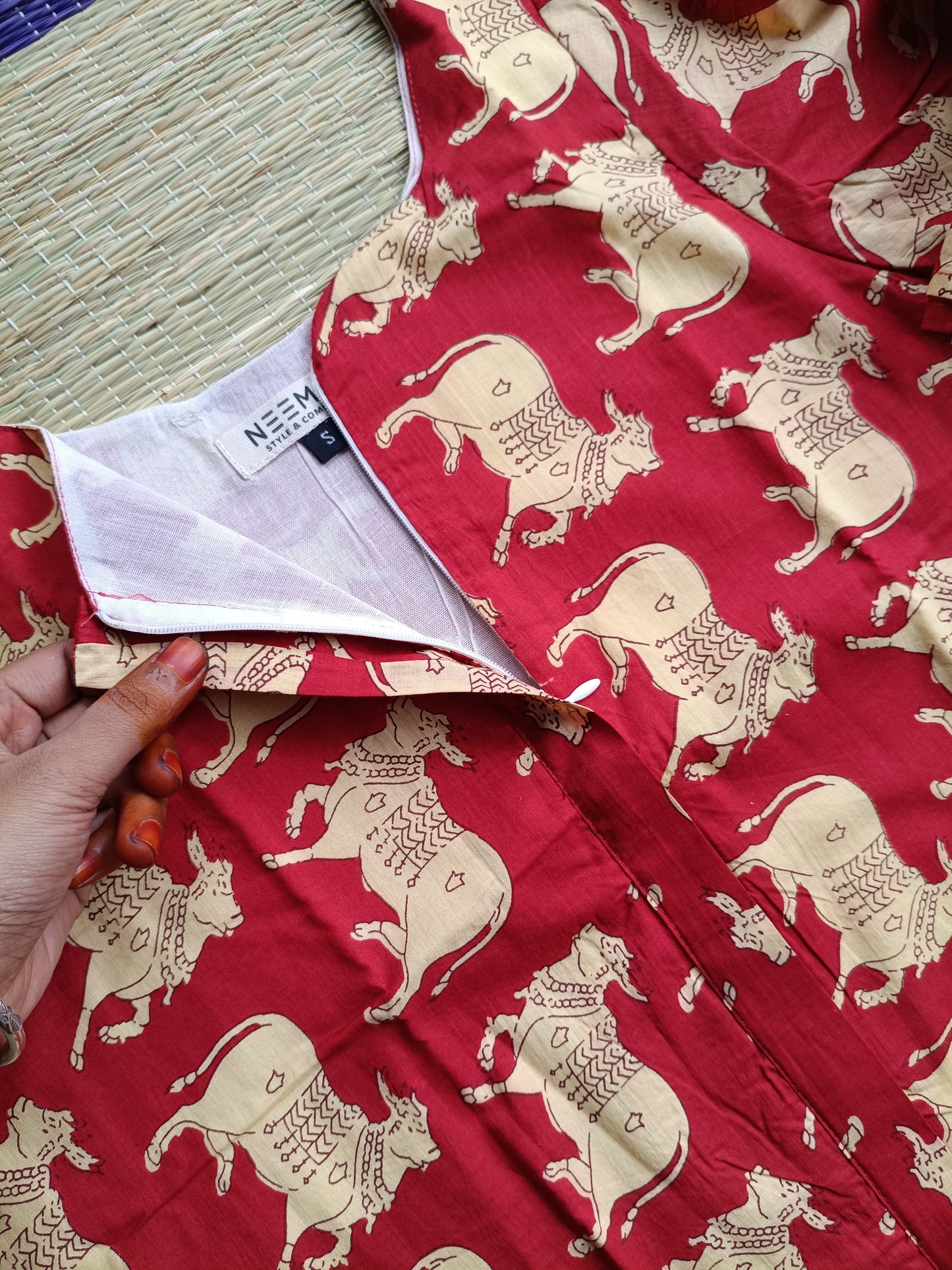 Raw Silk Center zip Cotton   Normal /Feeding kurti -  Red Cow pichwai