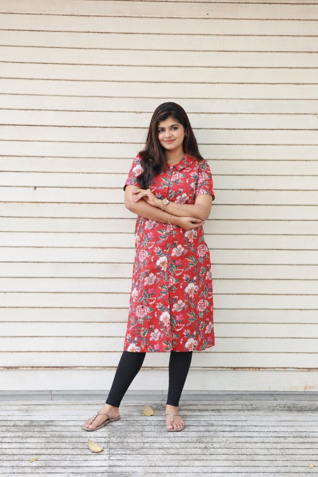 Plus size top - center 3 buttons(optional feeding)- Red