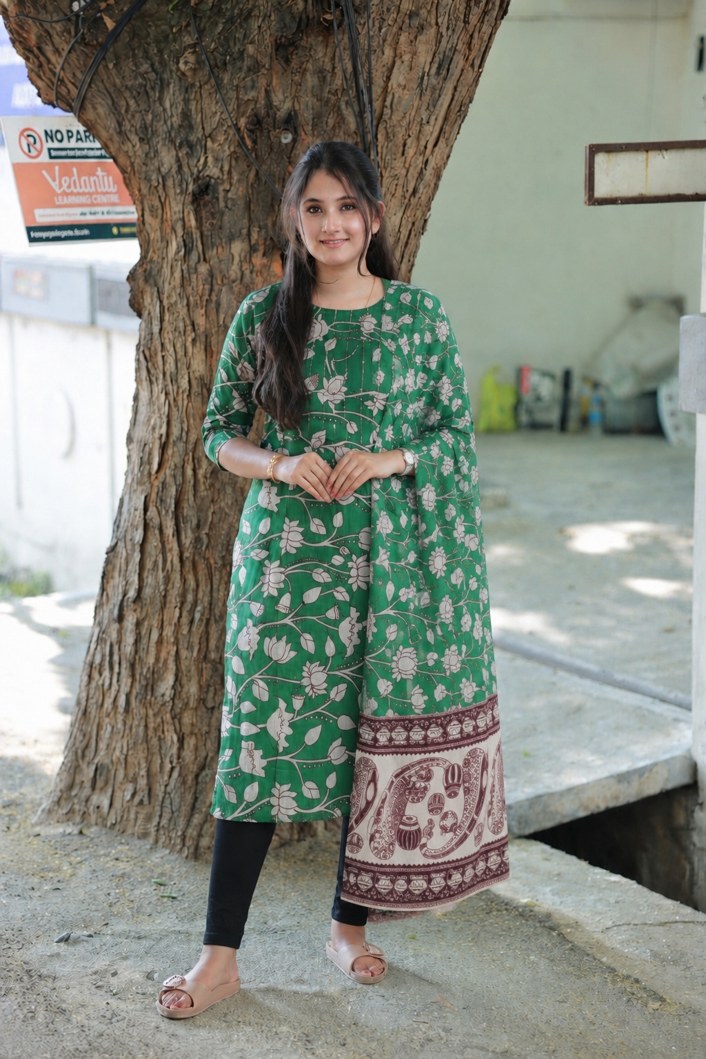 Block printed kalamkari cotton Maternity 2 pc chudidhar set [ Top with double side zip, and dupatta - Dark Green Flower