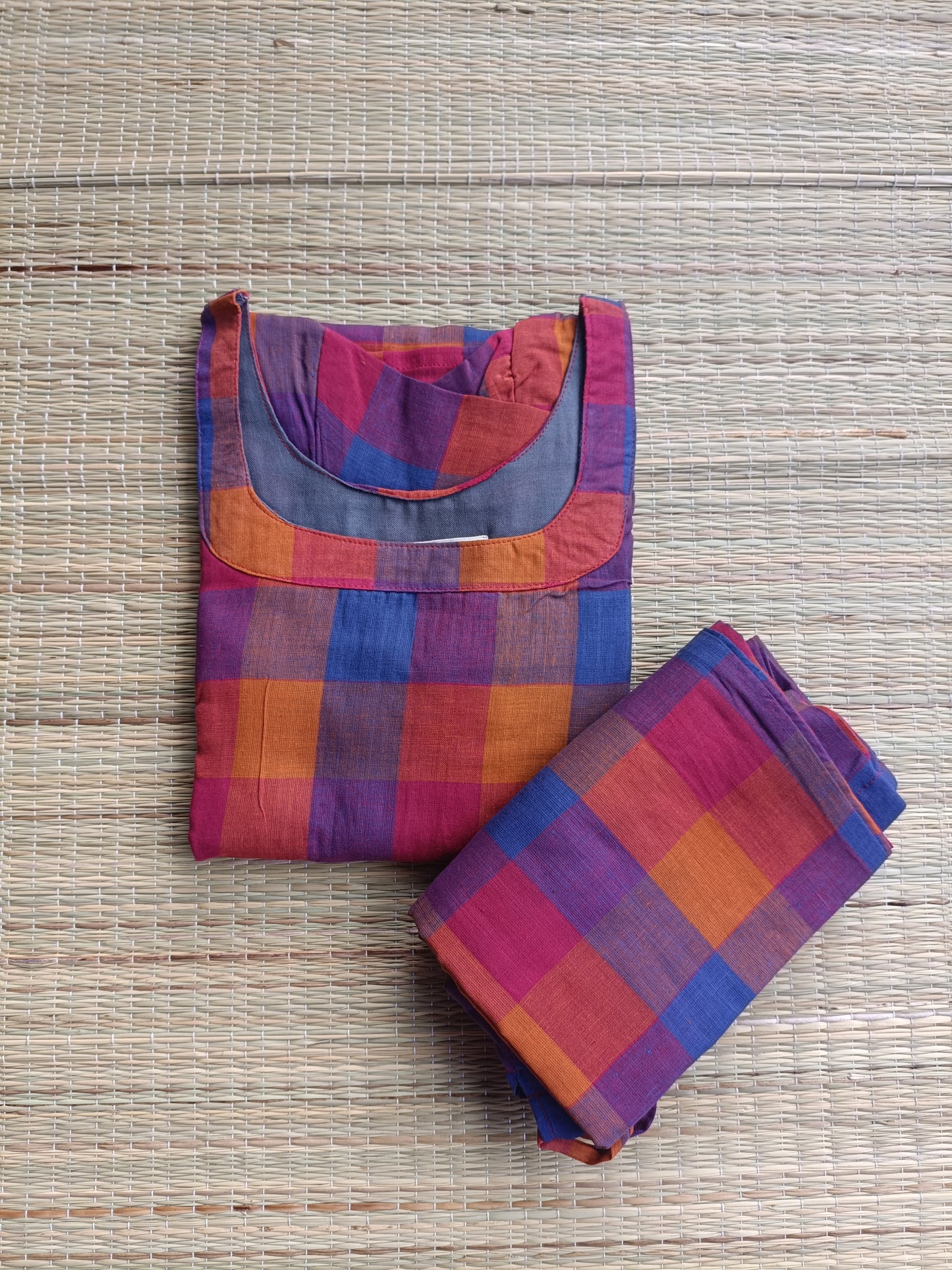 Madras check/ cotton Maternity 2 pc Coordset [ Top with double side zip, and Pant- blue and pink