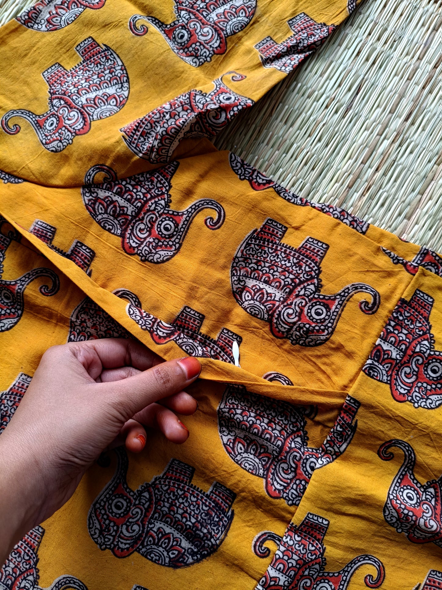 Block printed kalamkari cotton Maternity 2 pc chudidhar set [ Top with double side zip, and dupatta - Yellow elephant