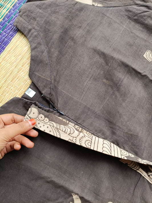 Block printed kalamkari cotton Maternity 2 pc chudidhar set [ Top with center  zip, and dupatta] -  Black - A line top and no side open