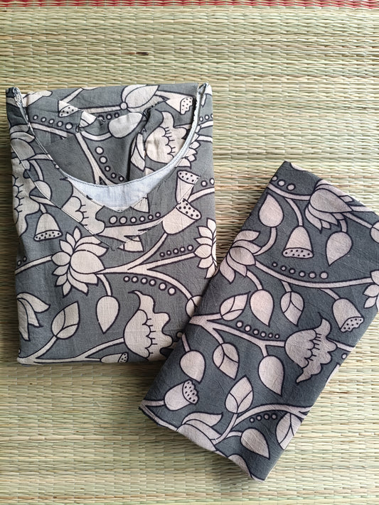 Block printed kalamkari cotton Maternity 2 pc chudidhar set [ Top with Double side zip, and dupatta - Grey Flower