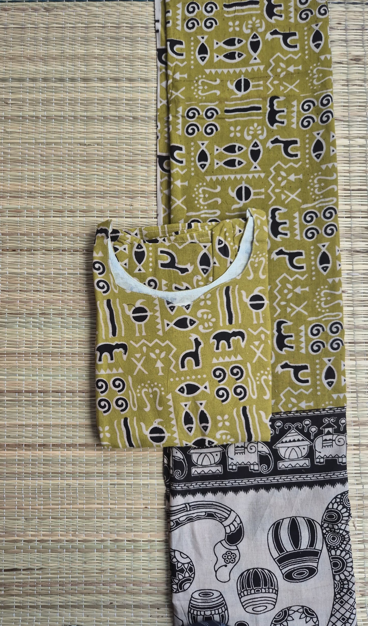 Block printed kalamkari cotton Maternity 2 pc chudidhar set [ Top with double side zip, and dupatta - Green fish