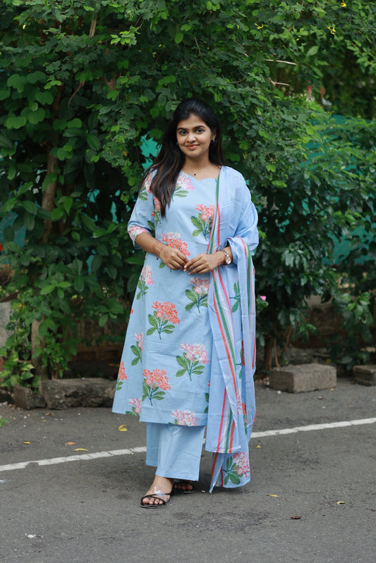 Cotton /Maternity 3 pc chudidhar set [ A line Top with double side zip, pant and dupatta] -Blue with orange flower ( No side open top)