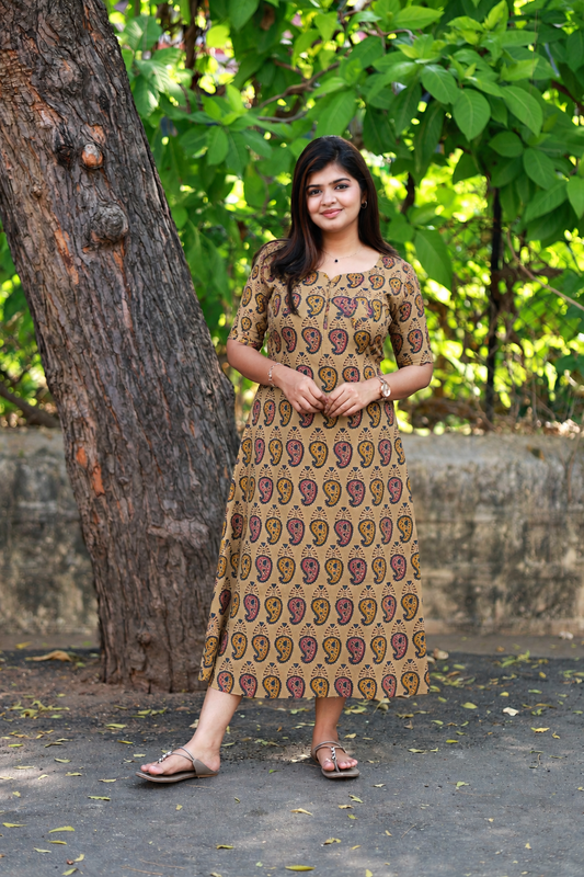 Kalamkari Cotton  A line Maternity Feeding Kurti /Center Zip(Dress length 45 inches)- Manga leaf
