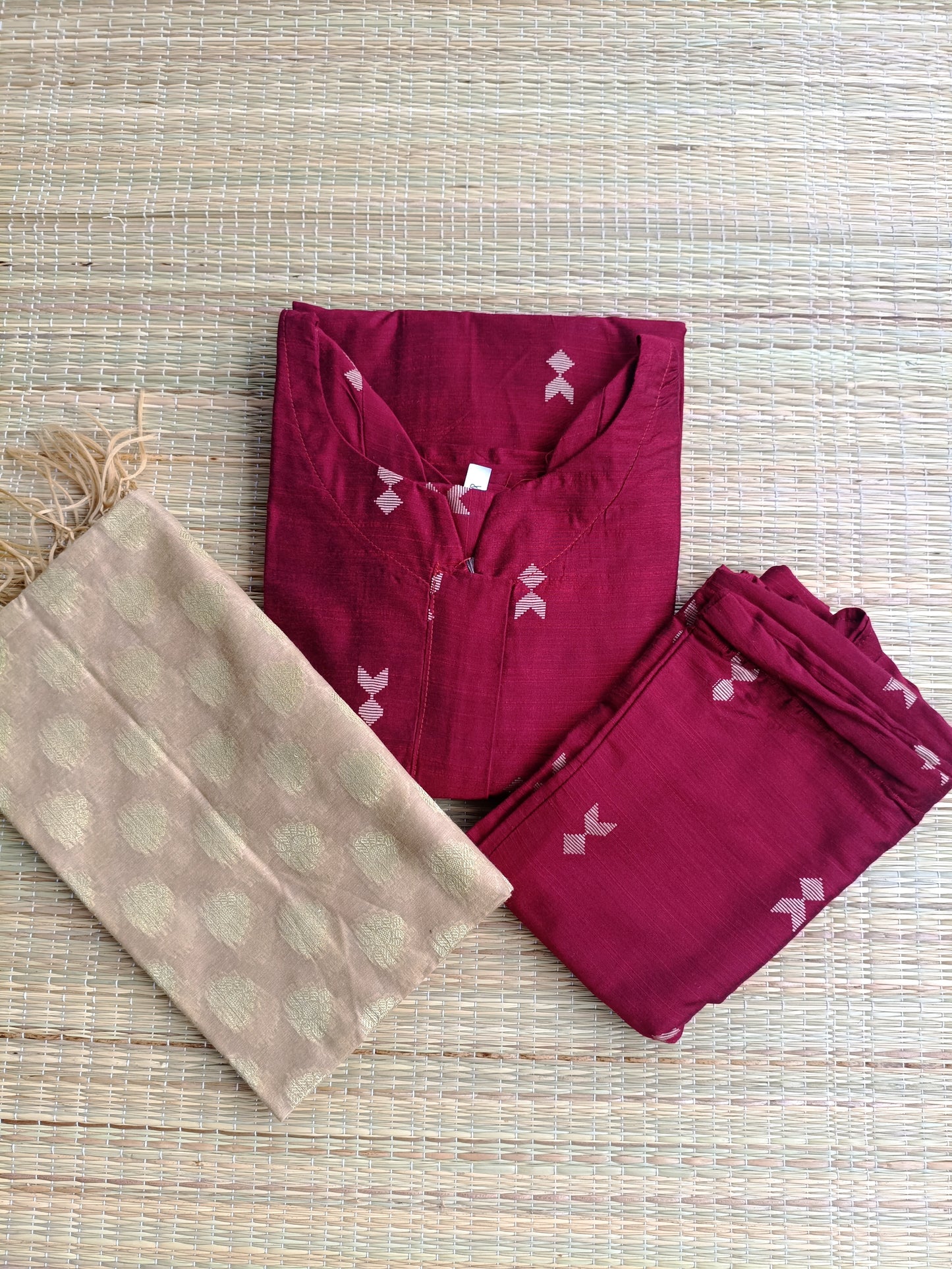 Raw silk Maternity 3 pc chudidhar set [ Top with center side zip,  Pant and dupatta - Maroon ( Side open top)